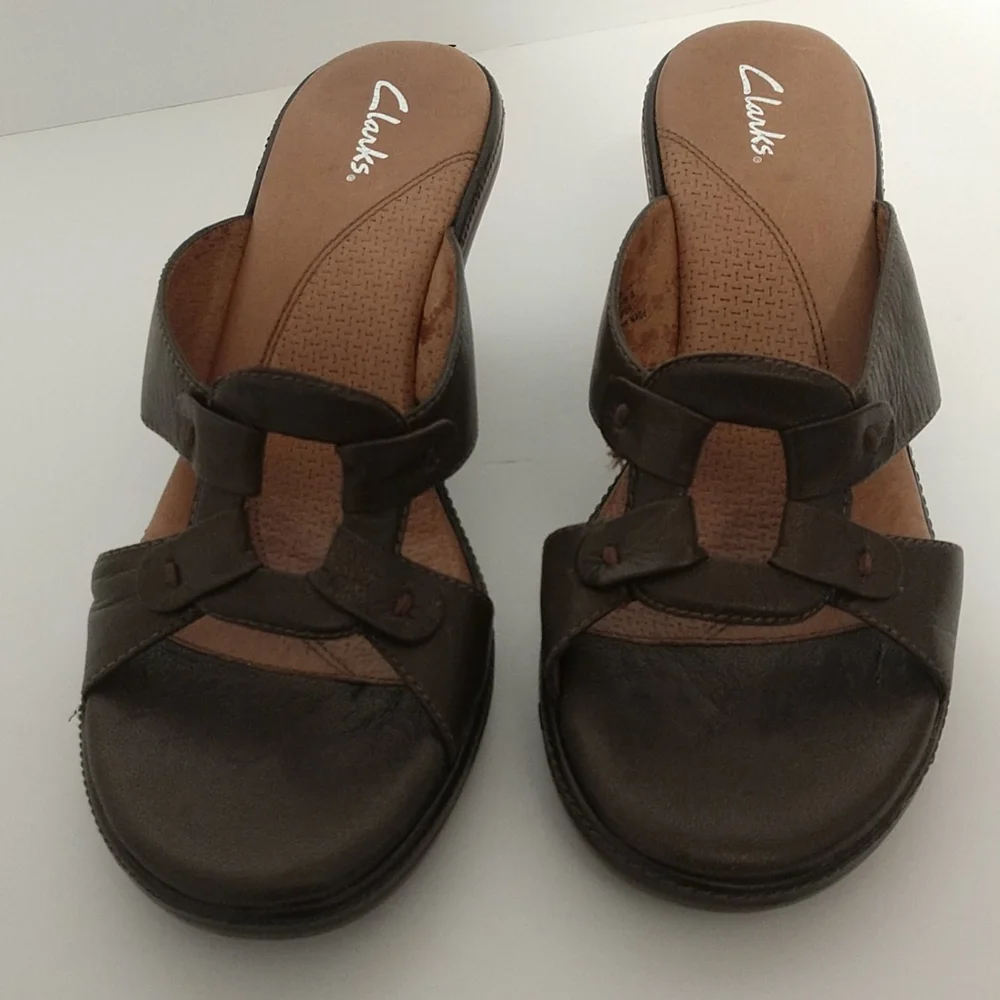 Clark's Brown Leather Wedges sz 8